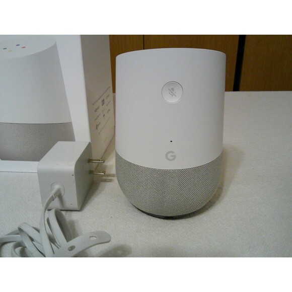 Google Home Smart Assistant - White Slate (US) - Picture 5 of 7